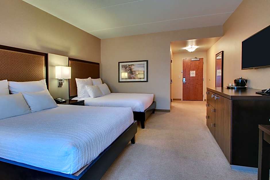 The Inn at Charles Town / Hollywood Casino