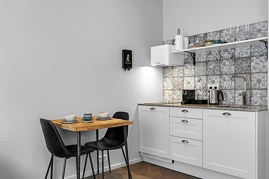 The Swan House by Heimaleiga