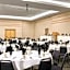 Country Inn & Suites by Radisson, Fergus Falls, MN