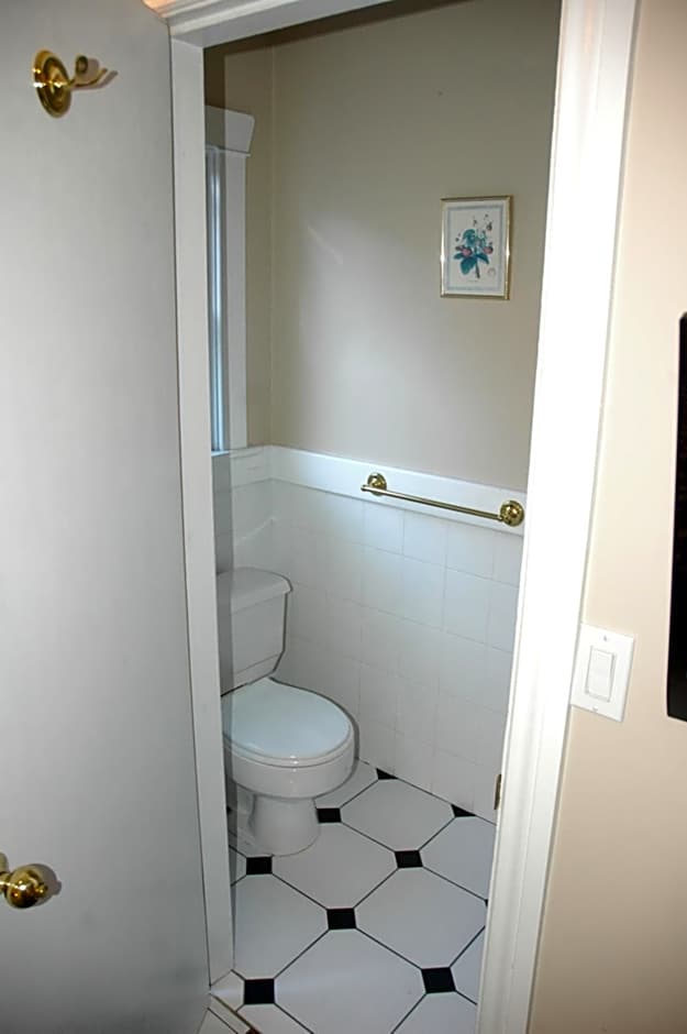 Cambie Lodge