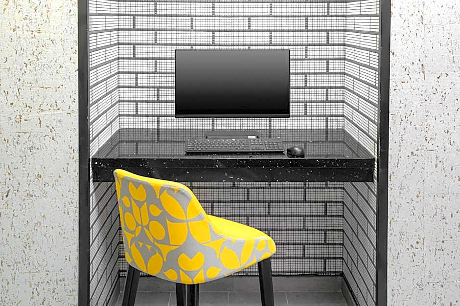 voco Times Square South New York by IHG