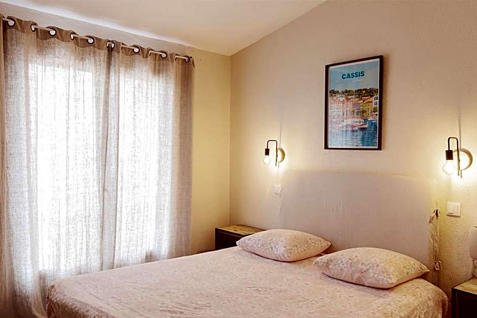Coq Hotel