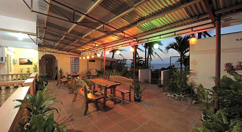 Batanes Seaside Lodge & Restaurant
