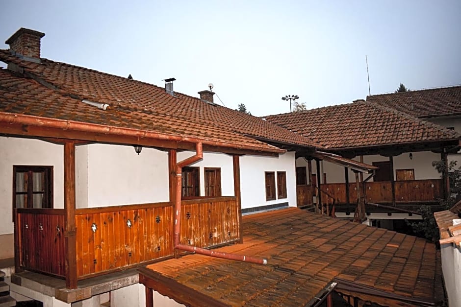 Хотел-механа Павлова къща