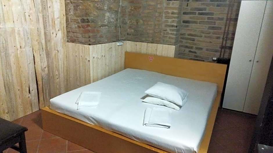 Alba Hostel