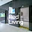 RedLiving Apartemen Gunung Putri Square - Sansan Room