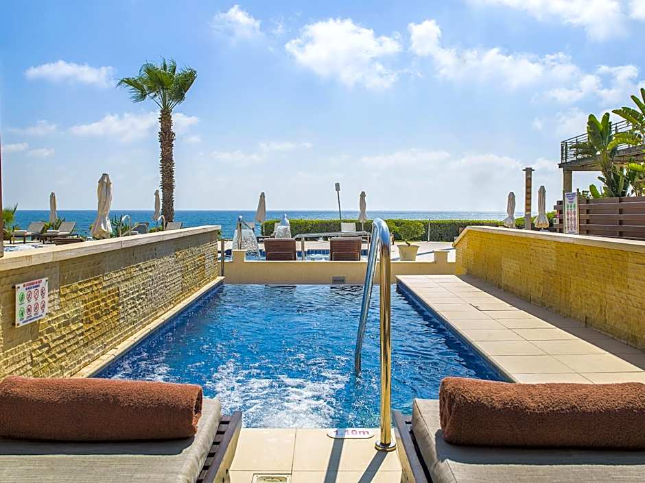 Alexander The Great Beach Hotel