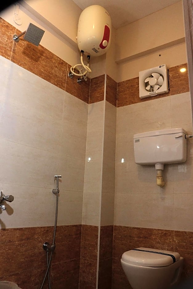 ACK Palacce Inn - Yercaud