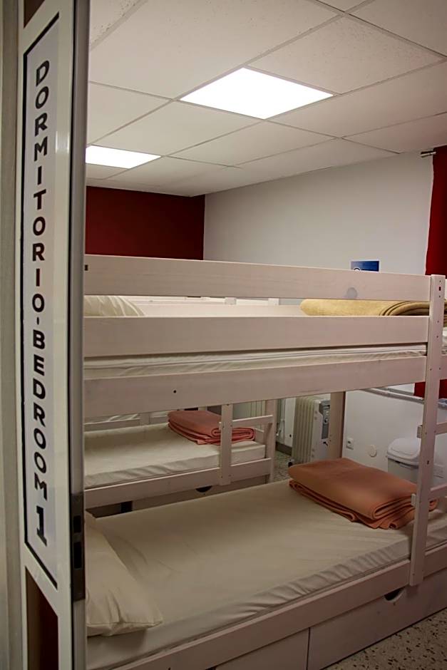 Photo 1 of 5 of Bunk Bed in Mixed Dormitory Room