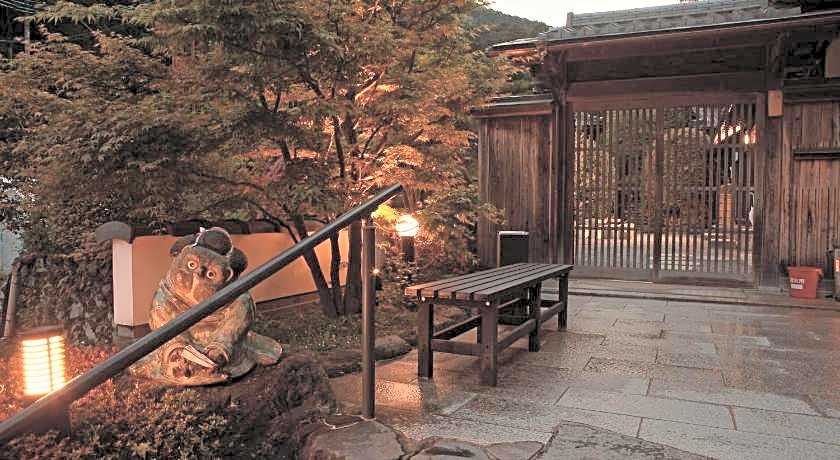 Yumoto Onsen Oharasansou - Mountain Village -