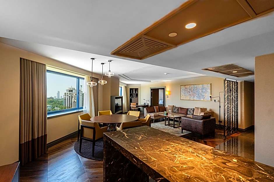 AZIMUT Grand Hotel Tashkent