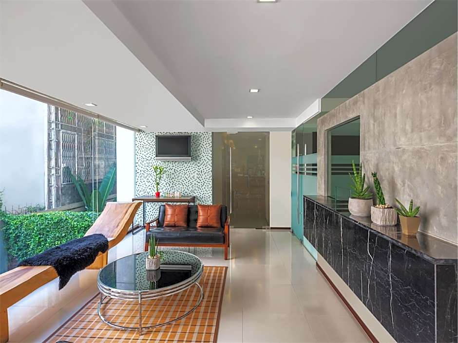 Silom Lofts