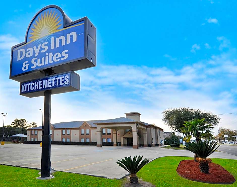 Days Inn & Suites by Wyndham Eunice