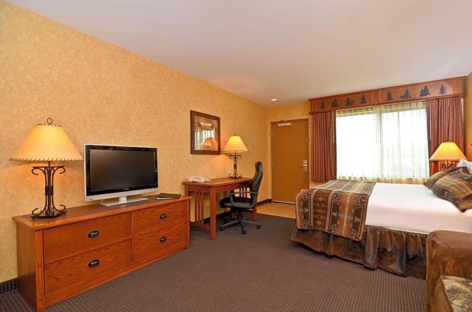 Best Western Plus Kelly Inn and Suites