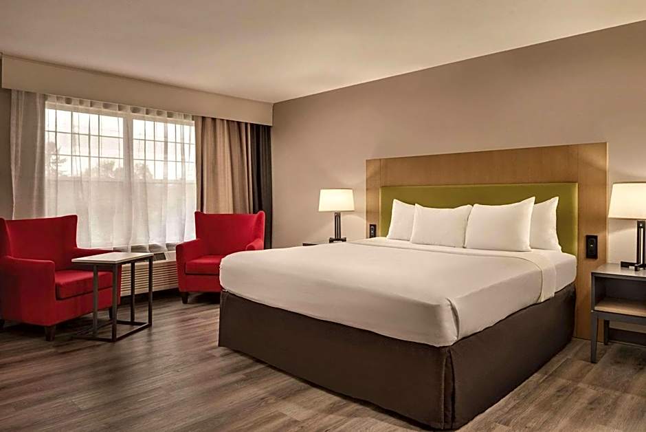 Country Inn & Suites by Radisson, Cedar Falls, IA