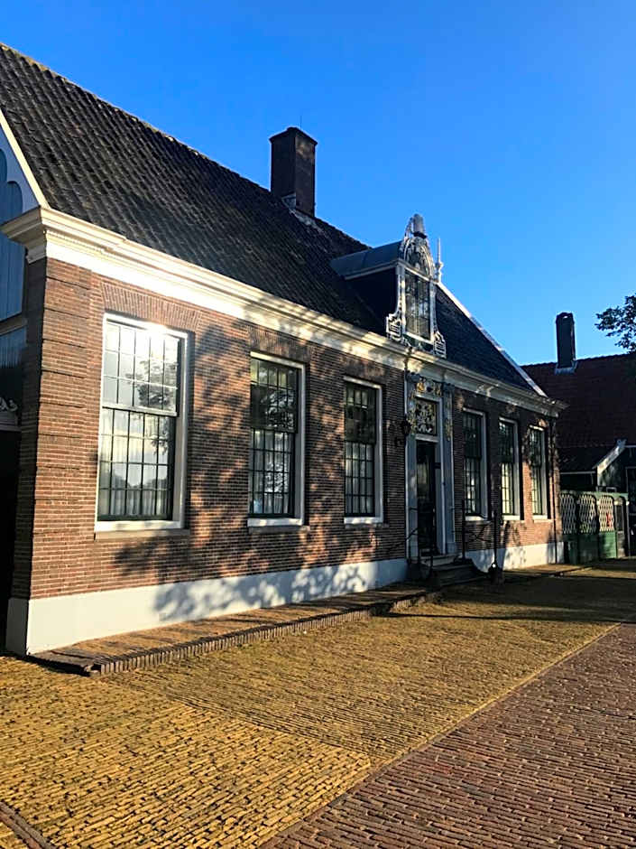 Stay overnight at Windmill Village Zaanse Schans - Amsterdam