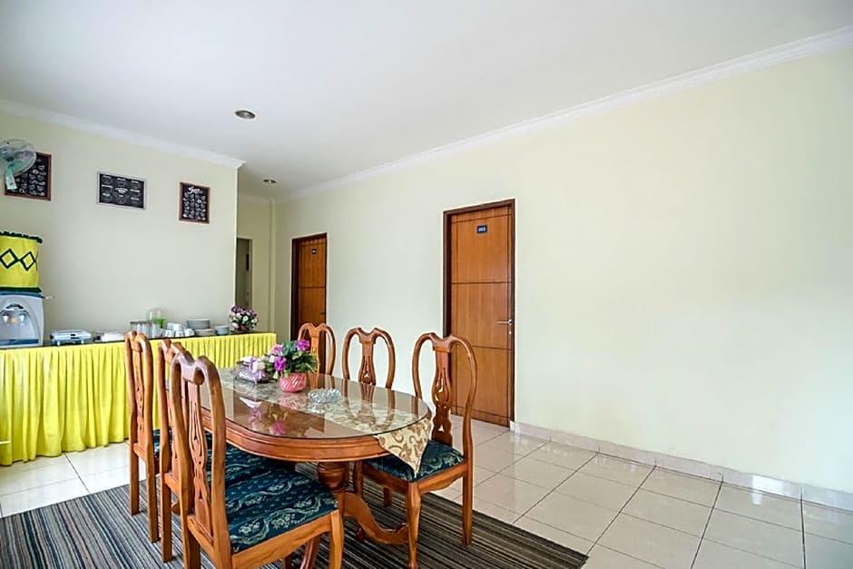 RedDoorz Syariah near Taman Bekapai 2