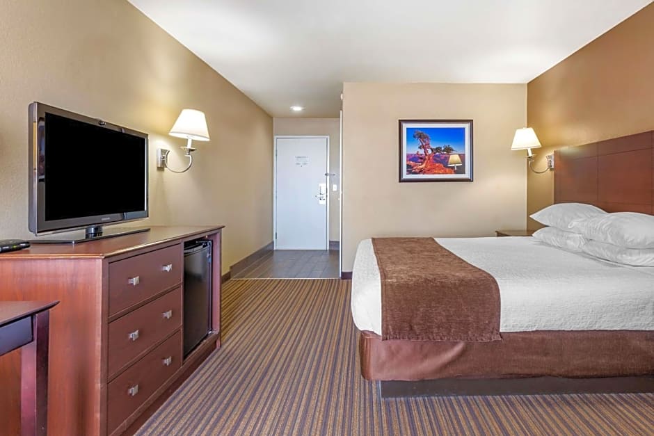 Best Western Plus Winslow Inn