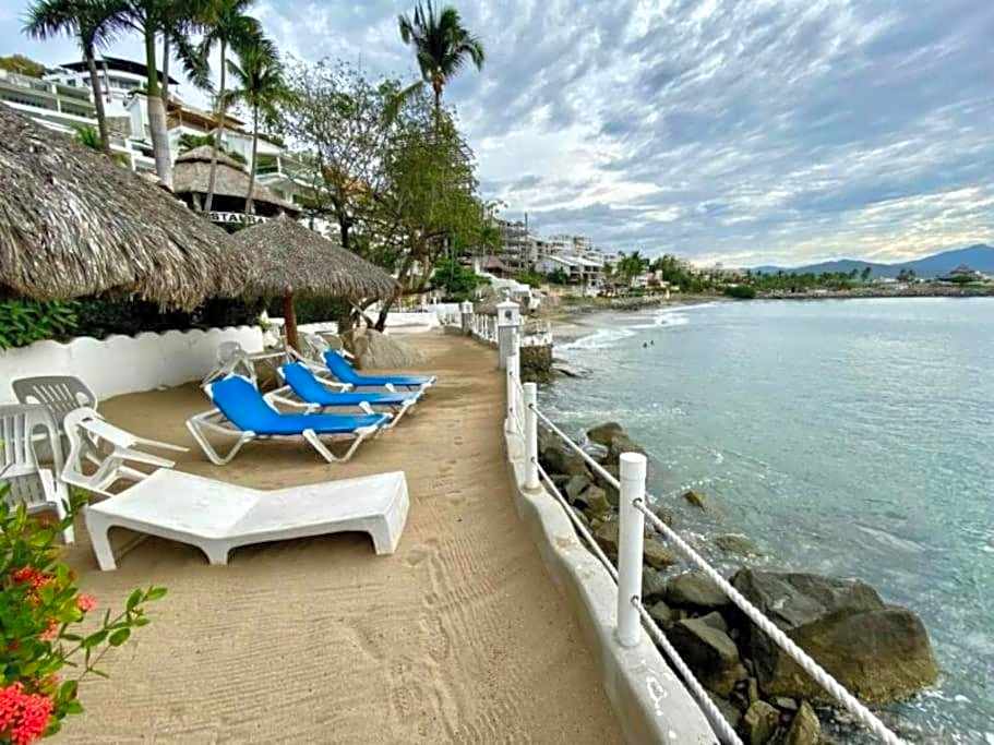 Hermoso condominio en Bahía Manzanillo