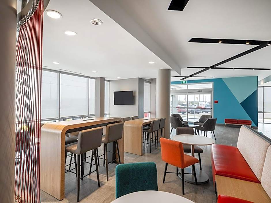 avid hotels - Toronto - Vaughan Southwest By IHG