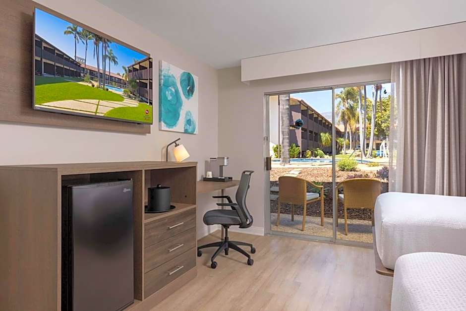 Best Western Plus Pepper Tree Inn