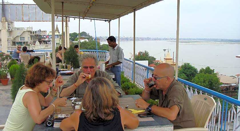 Hotel Temple On Ganges