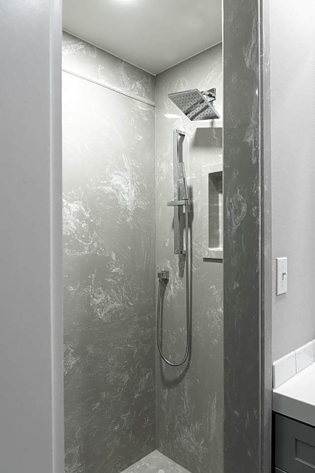 Bywater Suite Hotel