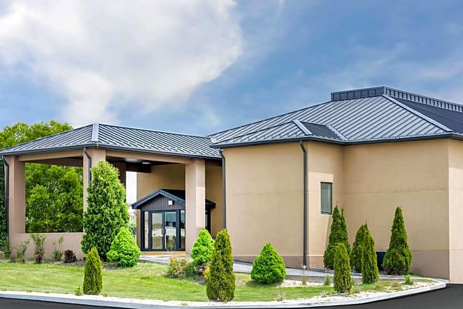 Wingate by Wyndham Somerset