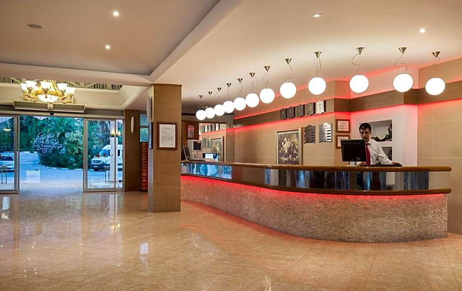 Lycus River Thermal Hotel