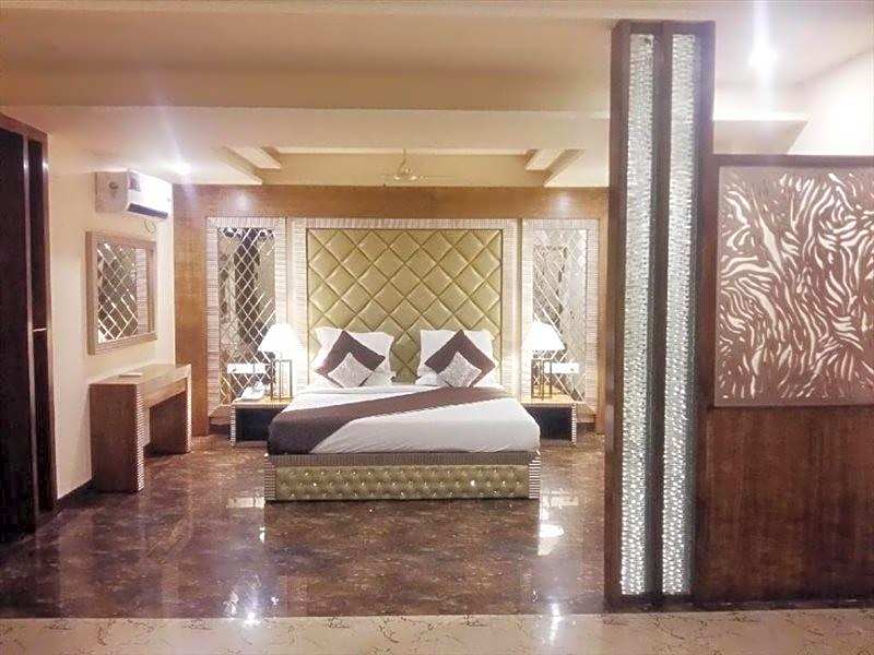 Mansarover Paradise Hotel