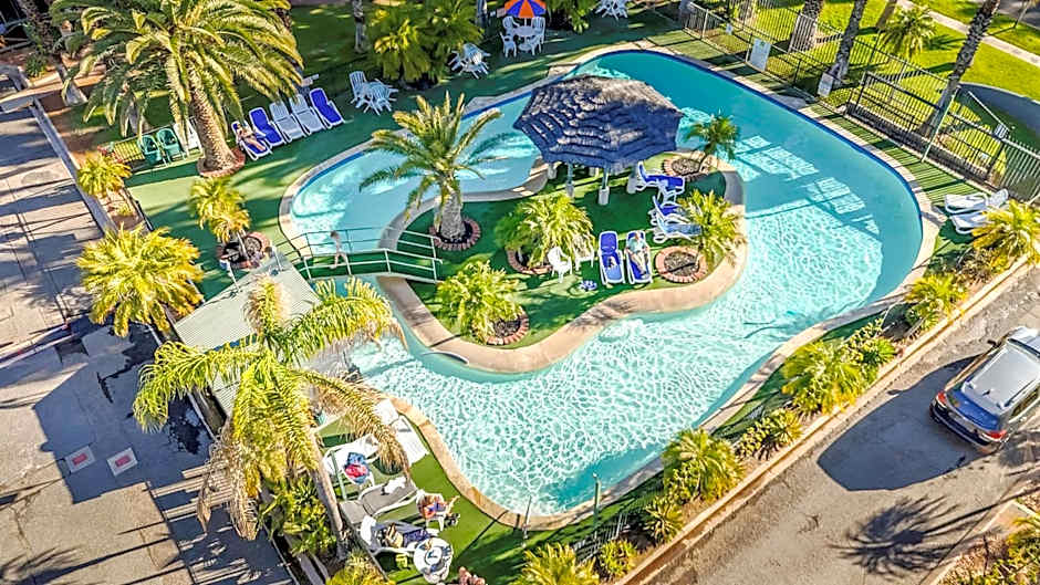 Desert Palms Alice Springs