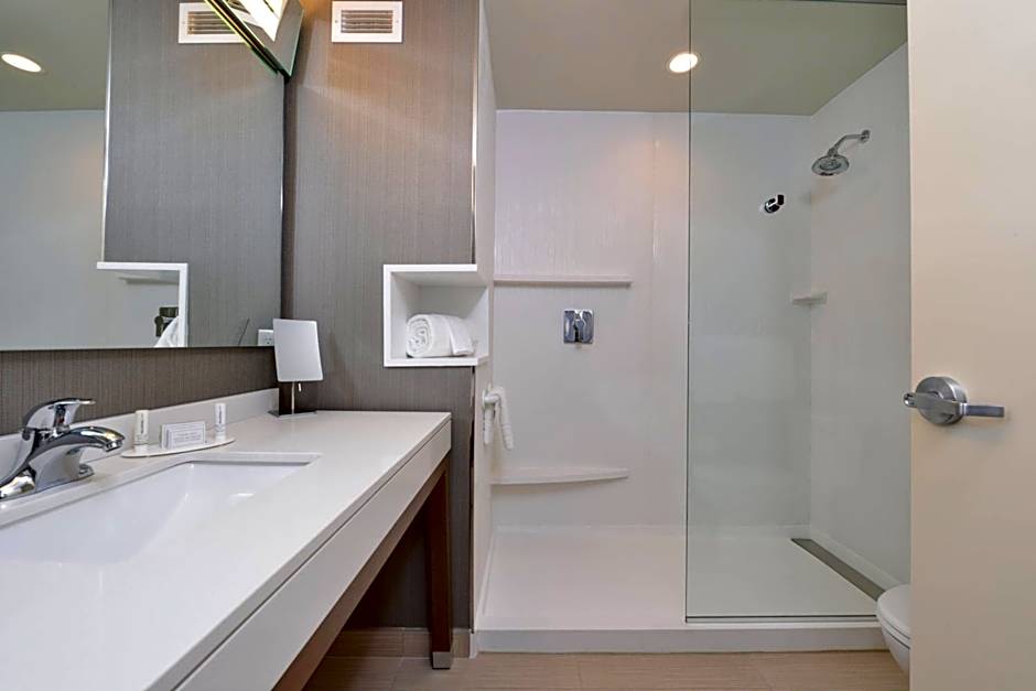 Courtyard by Marriott St. Louis St. Peters