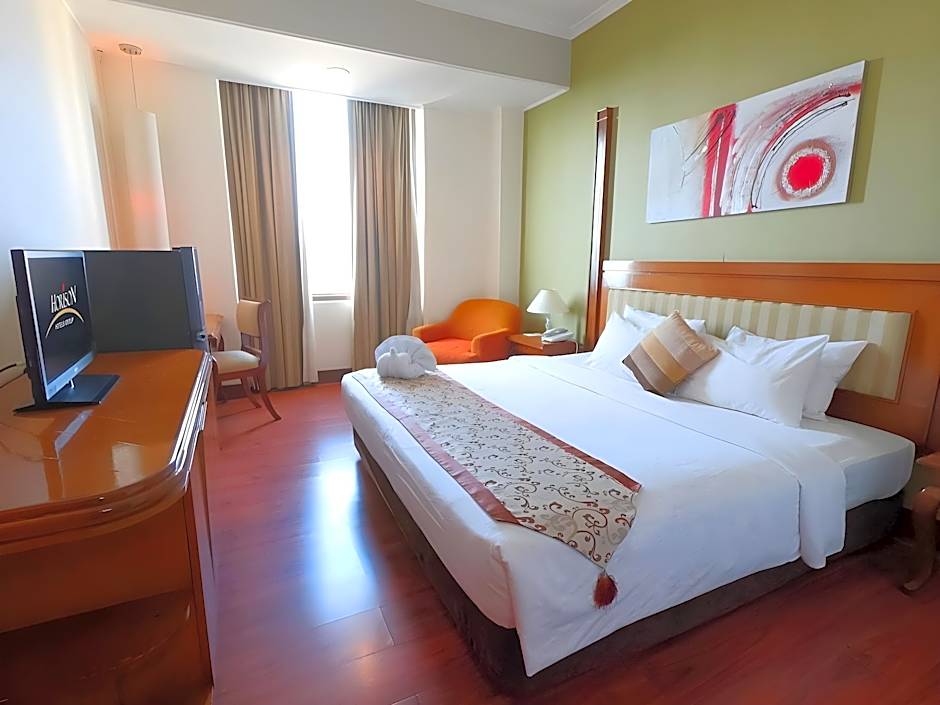 Horison Arcadia Mangga Dua