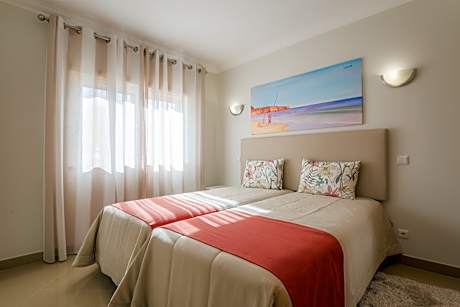 Two-Bedroom Standard Townhouse - 3 Adults