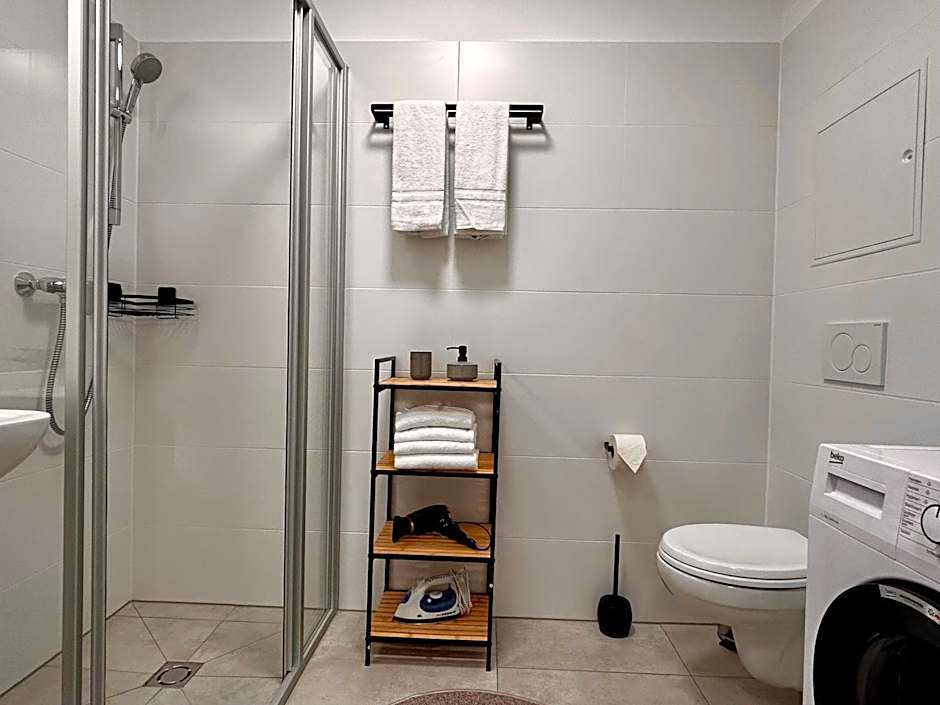 SHOME Apartments Graz I Self Check-in I Free Parking