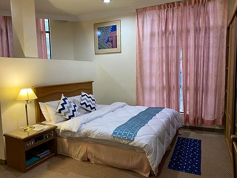 Photo 1 of 2 of Suite