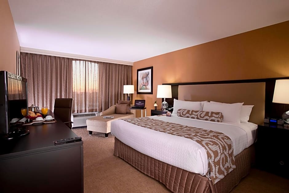 Crowne Plaza Greenville