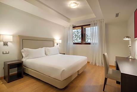 Junior suite single use