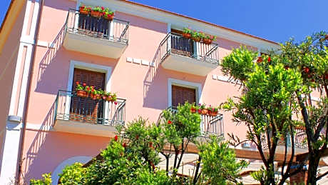 Hotel Pisacane