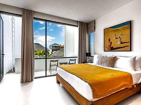 Mandala 3BR Designer Pool Villa in Berawa-Canggu