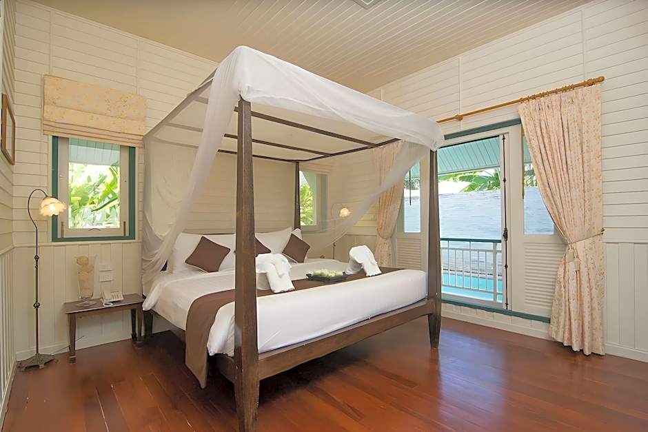 Kalanan Riverside Resort