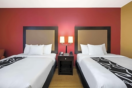 1 King Bed Deluxe Executive Non-Smoking