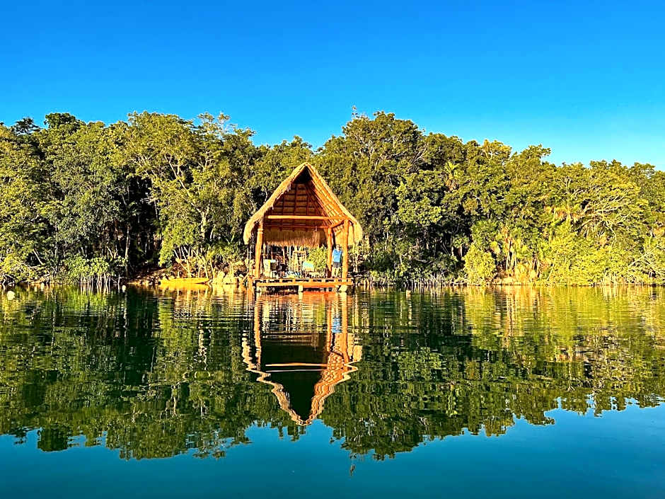 Bacalar Casa Relaxo frente a la Laguna con Muelle Privado