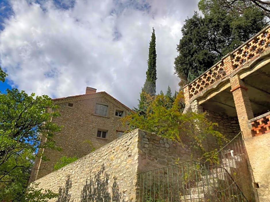 La Viste - SPA-JACUZZI - MASSAGE- SAUNA - 4 SAISONS - Piscine Chauffée Toute l'année - Heated POOL - 800m City Centre