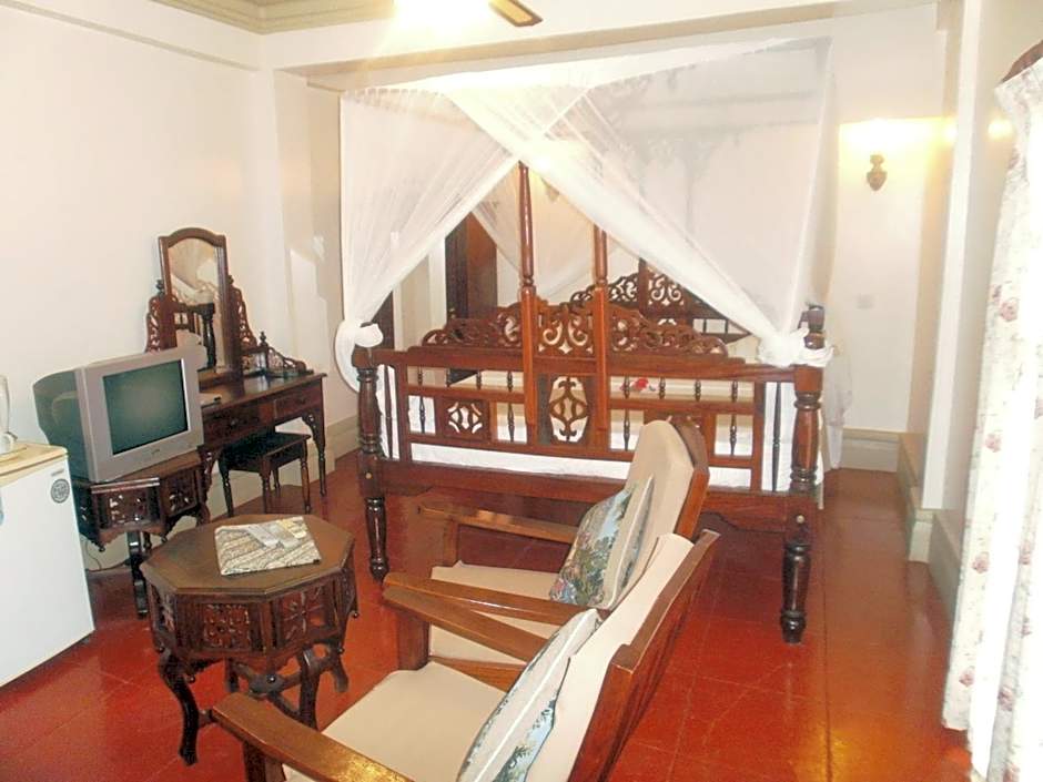 Asmini Palace Hotel