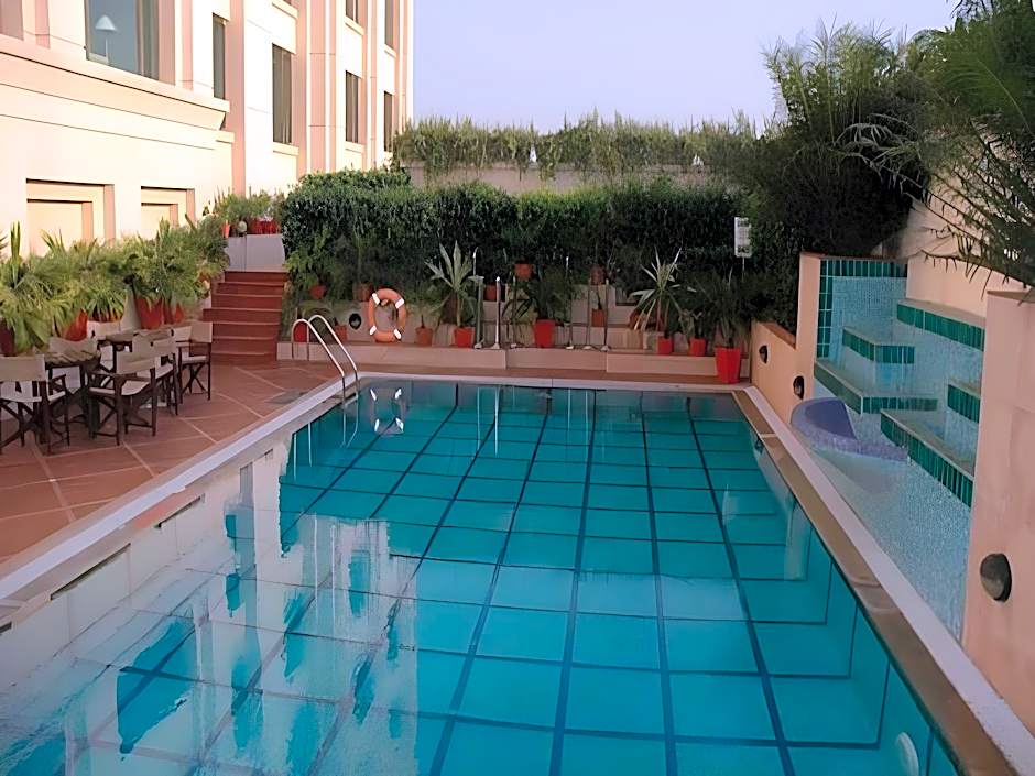 Radisson Hotel Varanasi