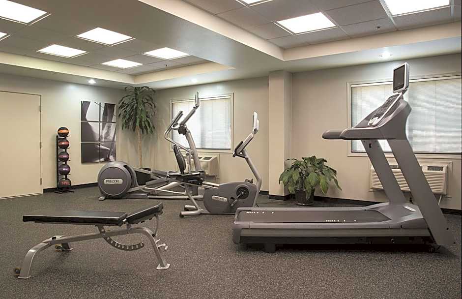 DoubleTree by Hilton Racine Harbourwalk