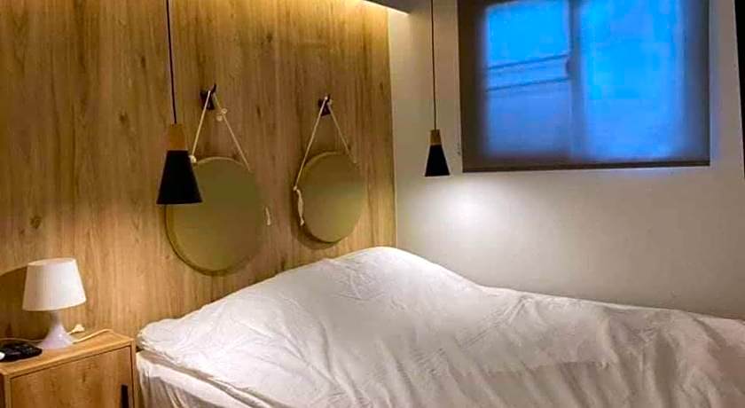 THE GOOSE HOUSE UBON