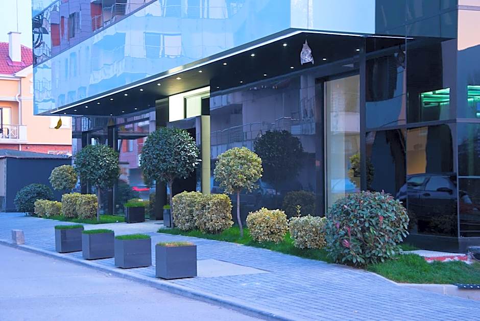 Hotel Fashion - Free Parking