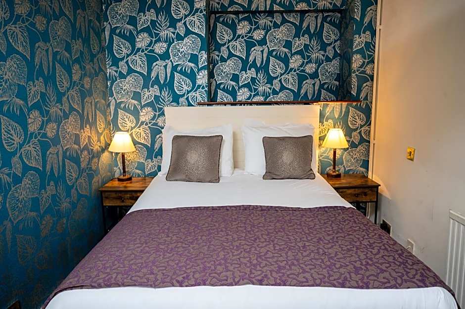 Cross Hands Hotel by Greene King Inns